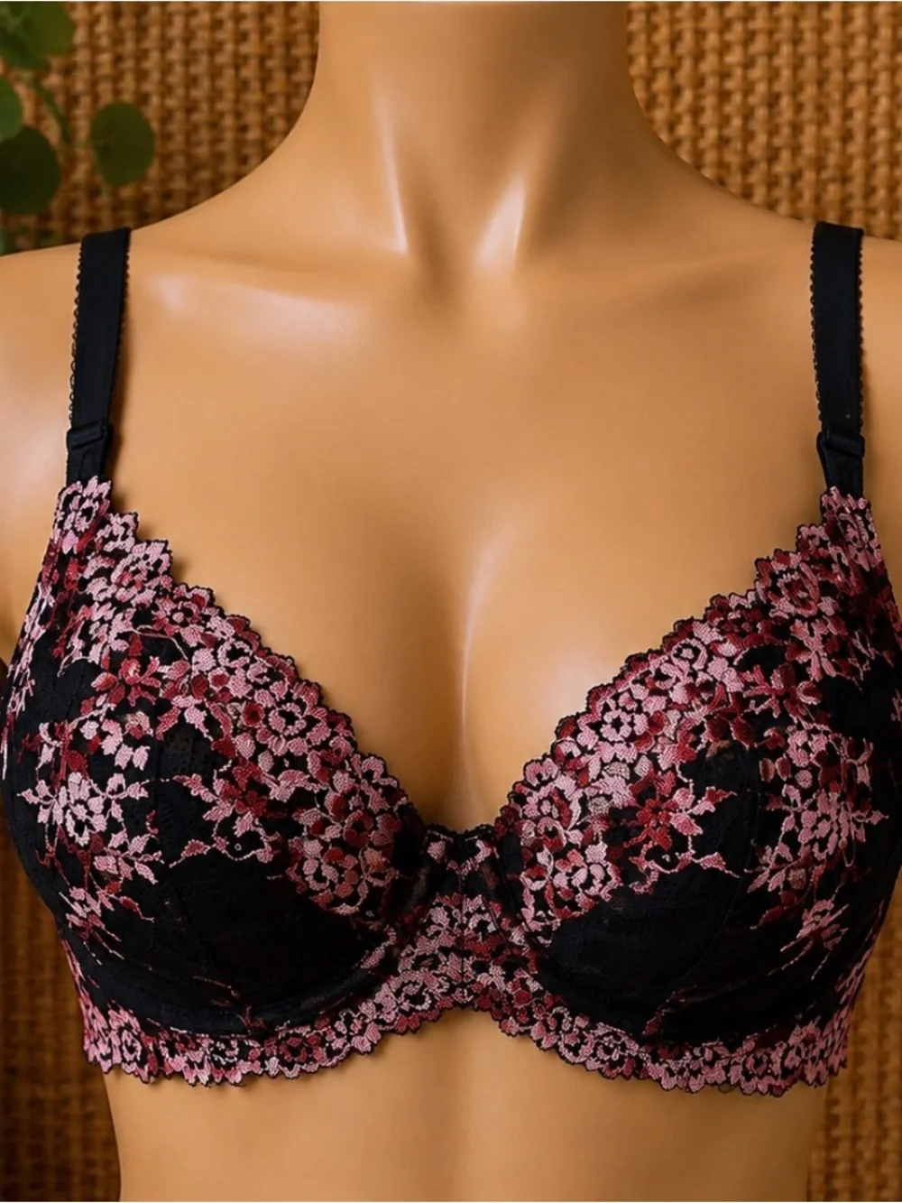 NWT Weight Goal Plus Size Bra 38C Black Pink Floral Lace Underwire Support Bra